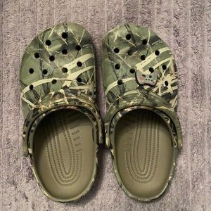 Camouflage Crocs